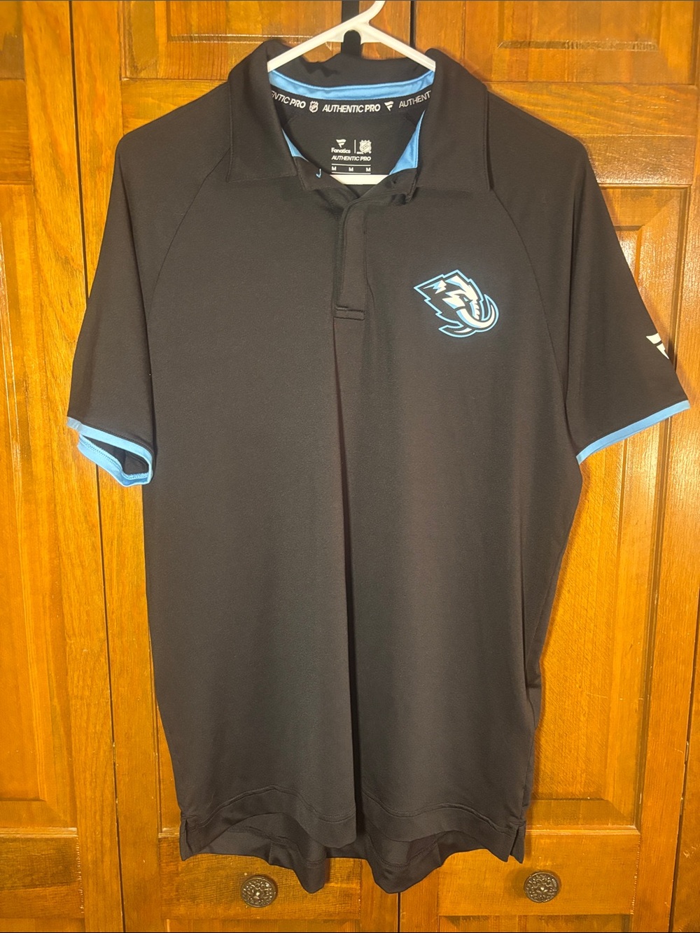 Fanatics Utah Mammoth Men’s Black Golf Polo with Light Blue Trim and Team Logo